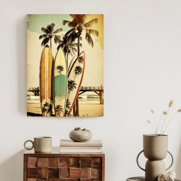 Plakat Deski Surfingowe Na Plaży Oparte O Palmy - obrazek 4