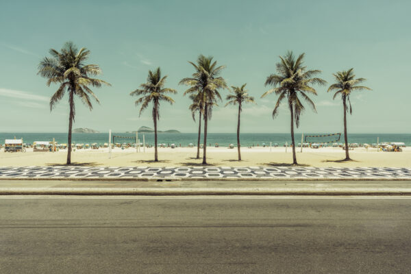 Obraz Wieloczęściowy Palmy Na Plaży Ipanema W Rio De Janeiro - obrazek 2